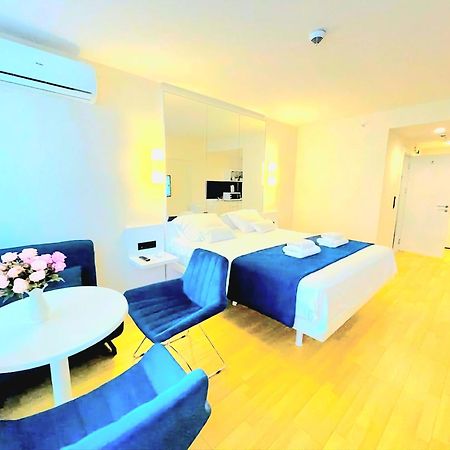 Orbi City A D Appartement Batoemi Buitenkant foto