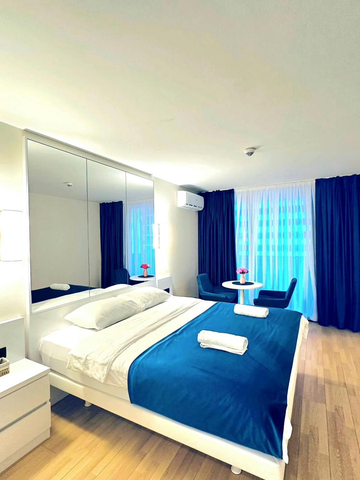 Orbi City A D Appartement Batoemi Buitenkant foto