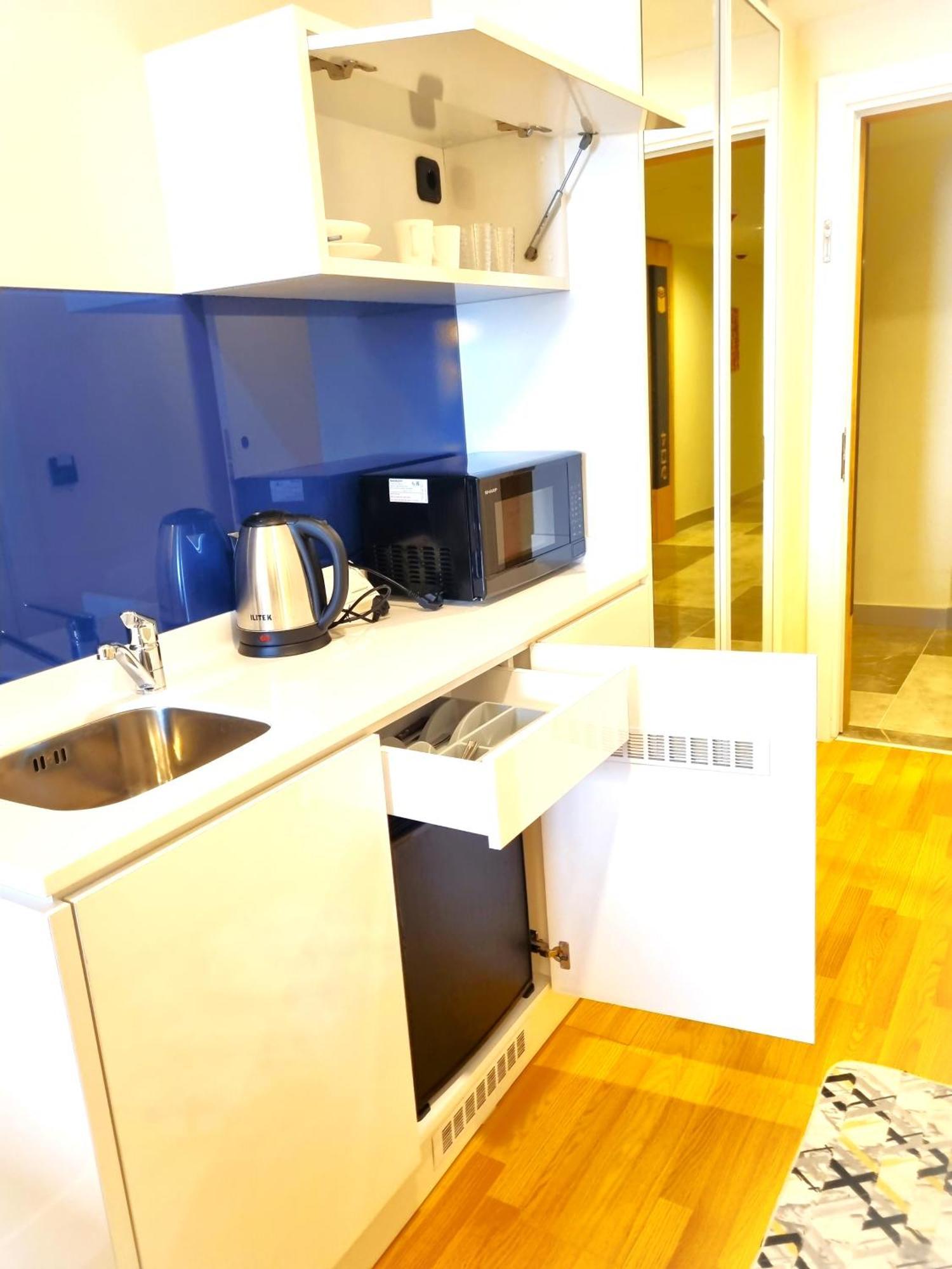 Orbi City A D Appartement Batoemi Buitenkant foto