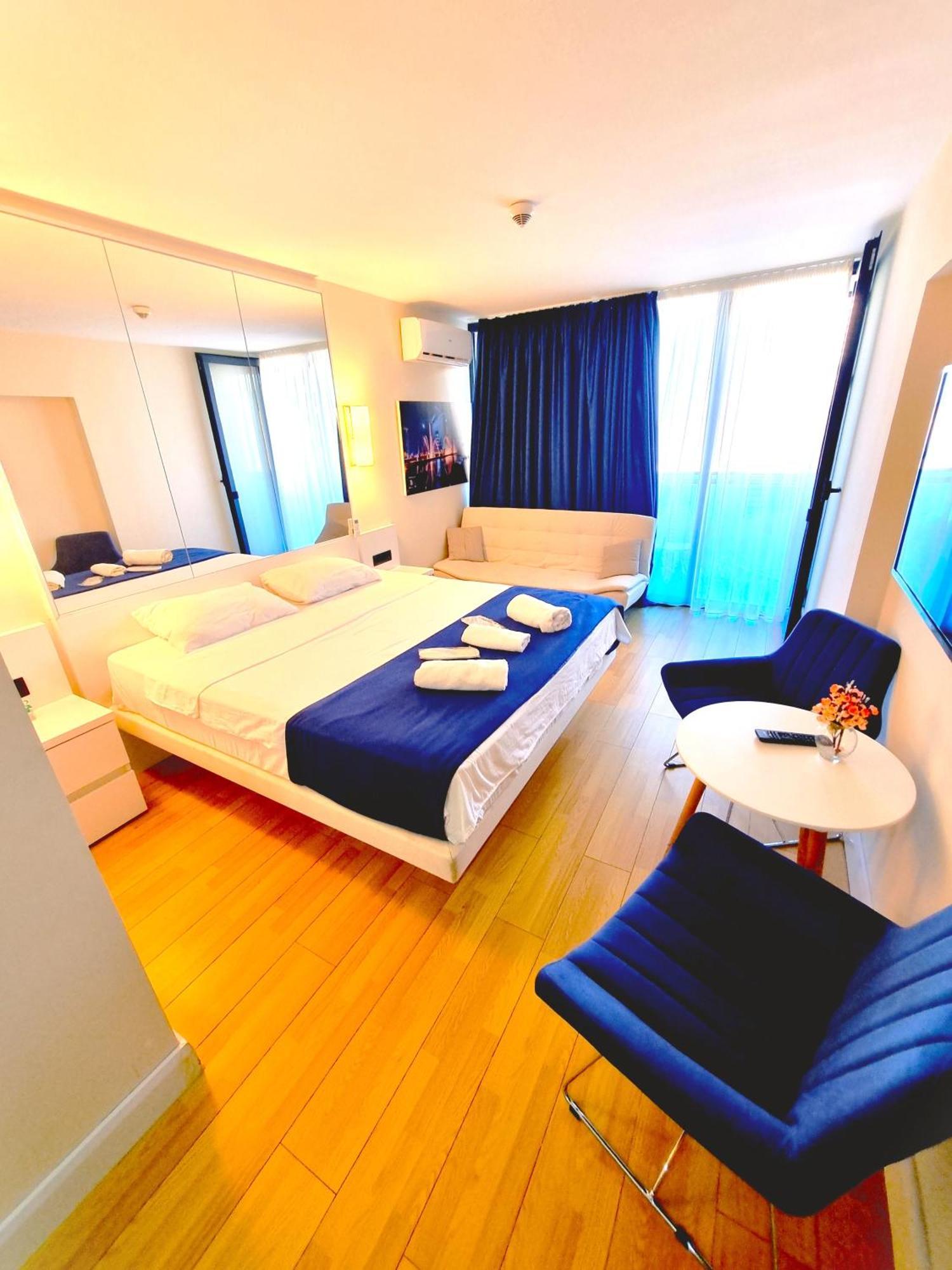 Orbi City A D Appartement Batoemi Buitenkant foto